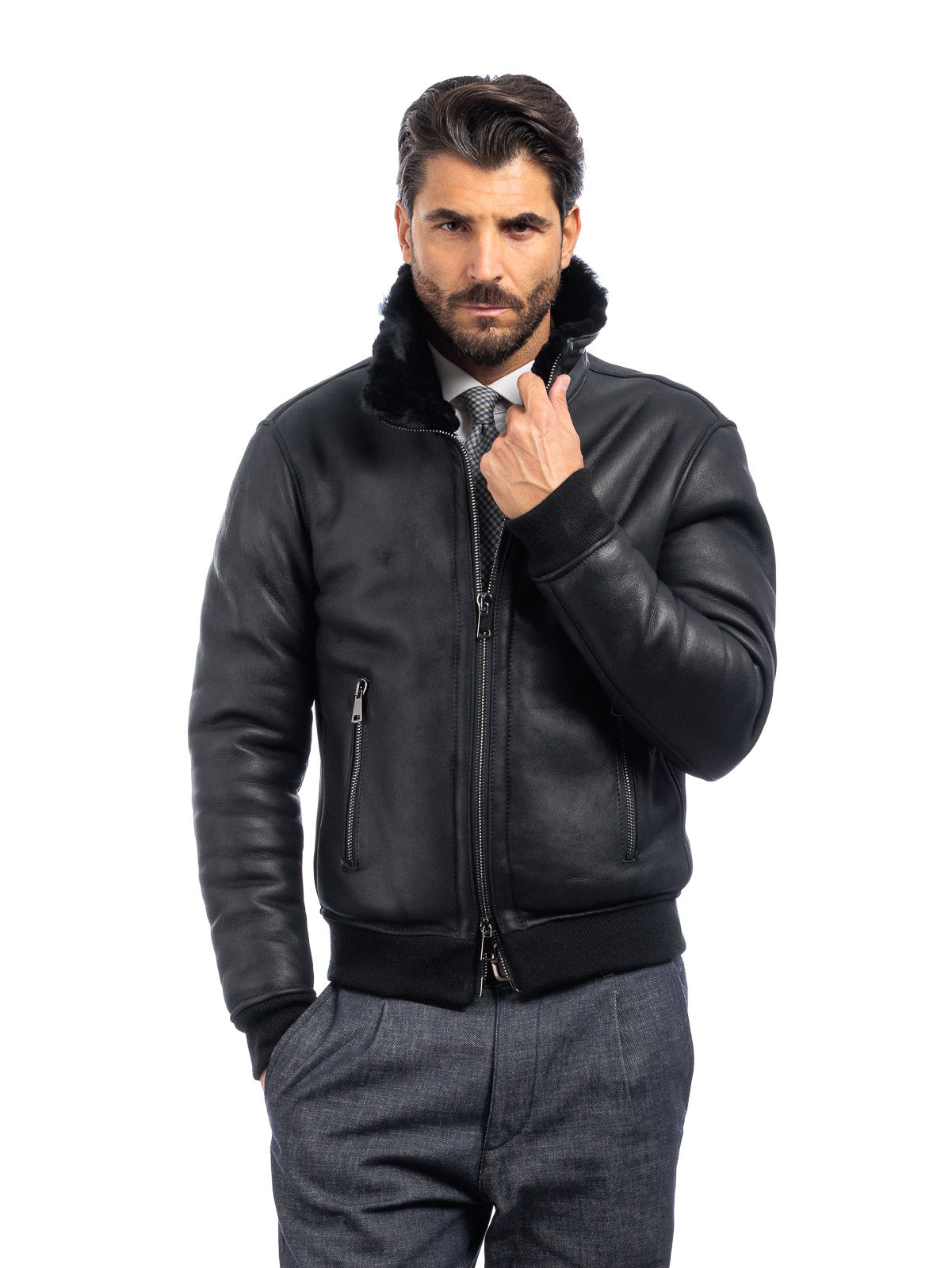 Bomber 22 interamente in montone nero con zip
