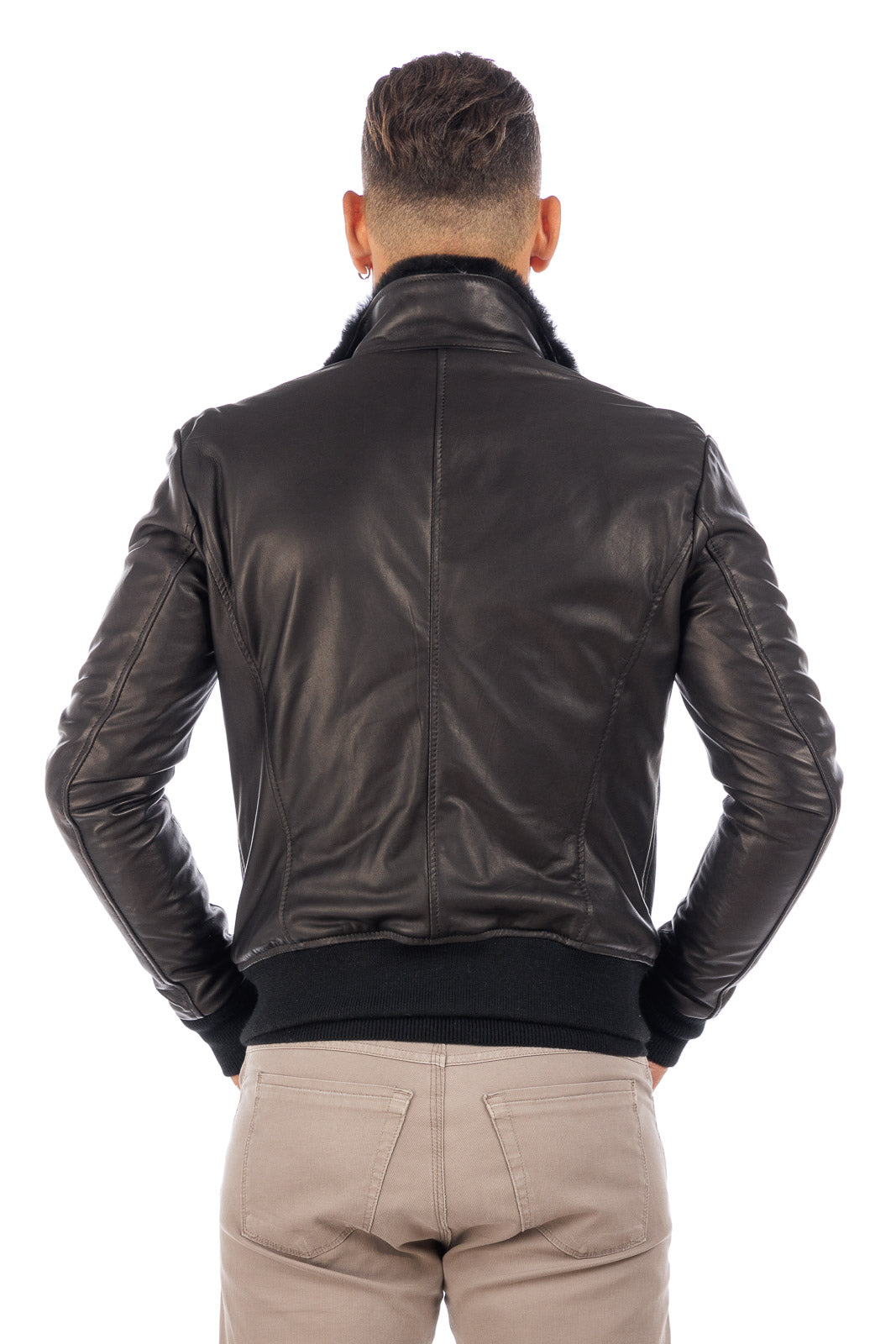 Bomber montone nero con zip