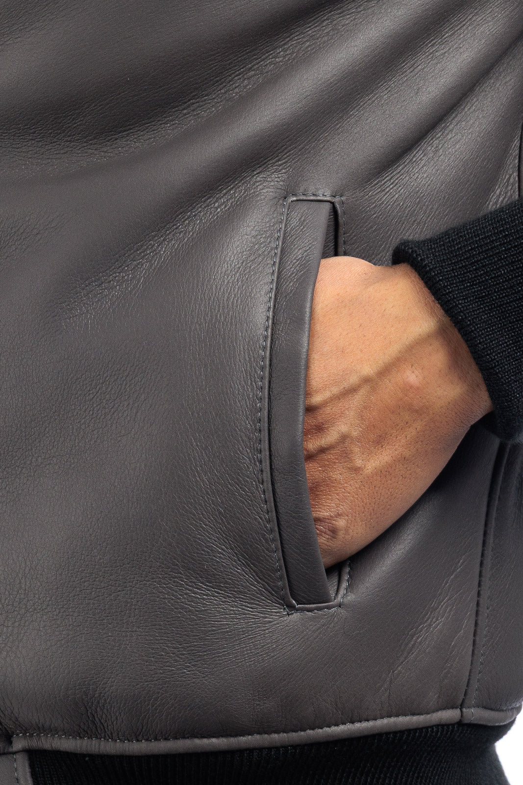 Bomber interamente in montone grigio pelo nero - linea OVER
