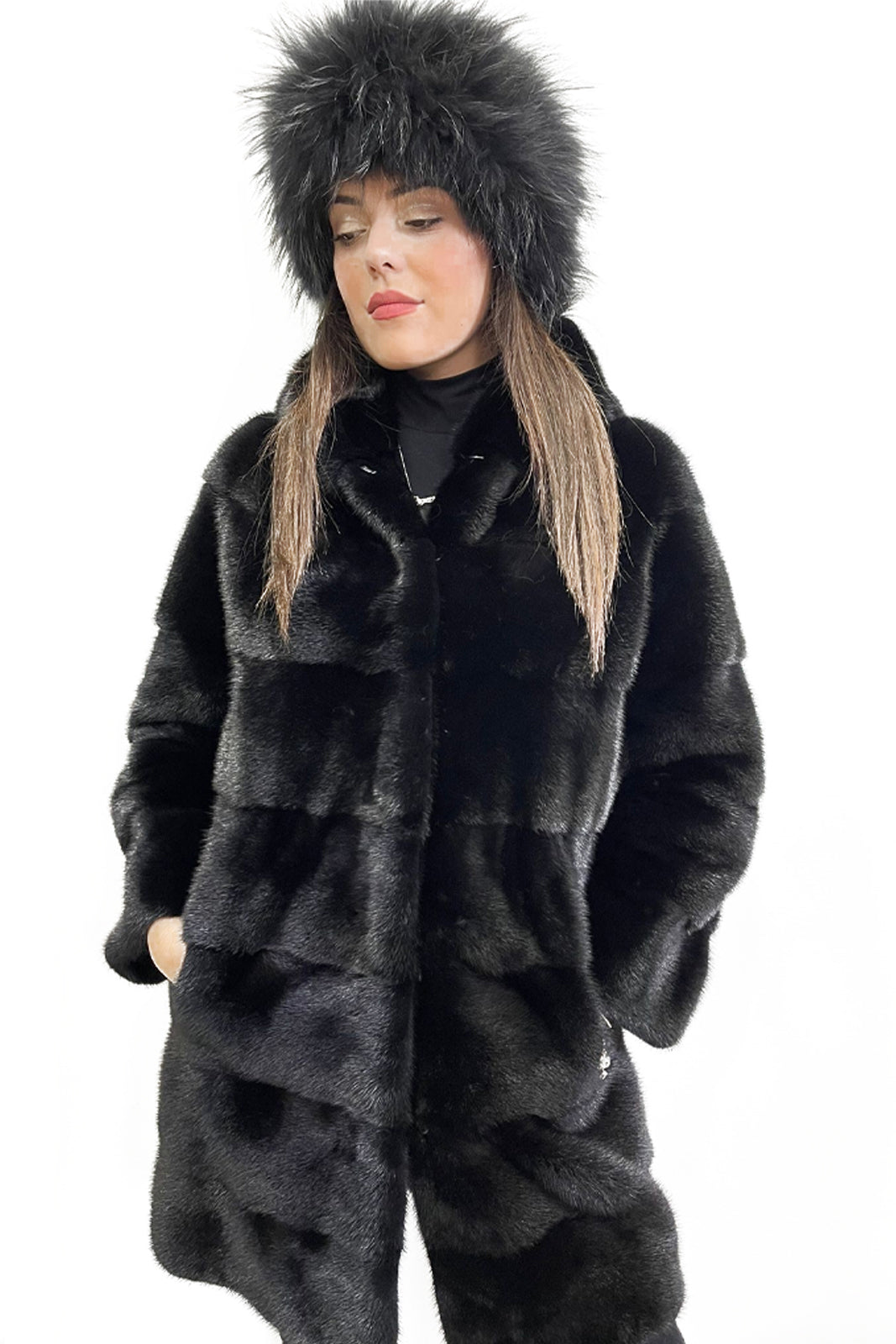 Cappotto di pelliccia di visone blackglama lungo con cappuccio
