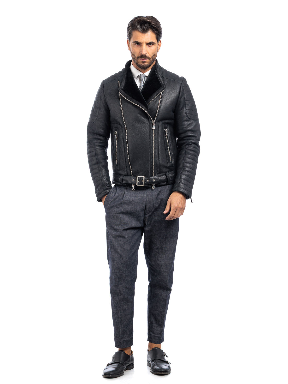 Chiodo nero interamente in montone merinos con zip - linea OVER