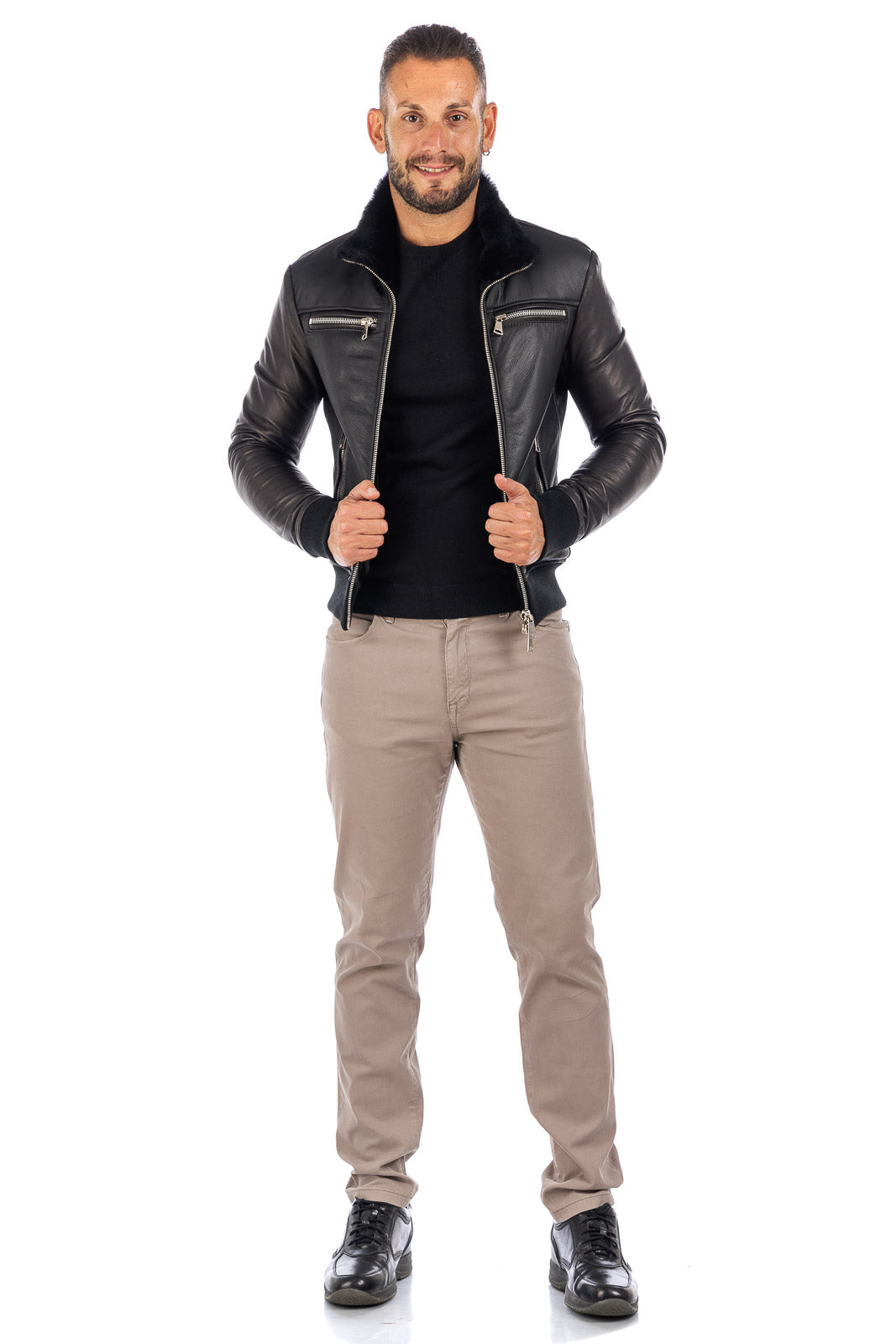 Bomber montone nero con zip