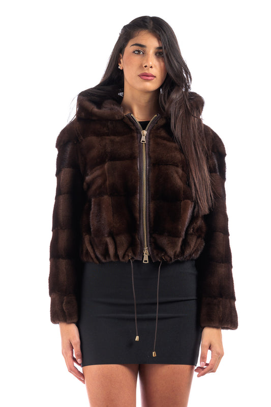 Giacca in pelliccia di Visone demy buff corta con zip e cappuccio